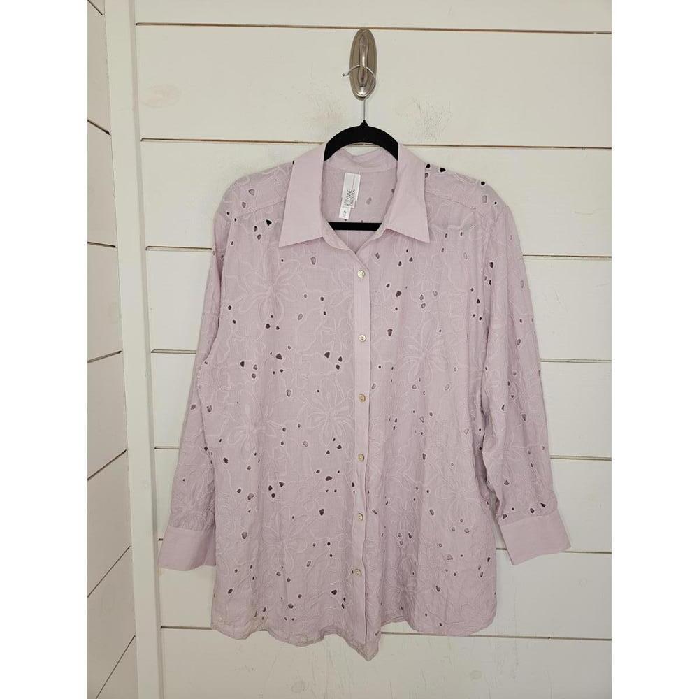 NWT Wynne Collection XL lavender purple blouse with eyelet details
